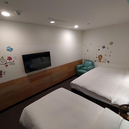 Hotel J Taoyuan Pingzhen Экстерьер фото
